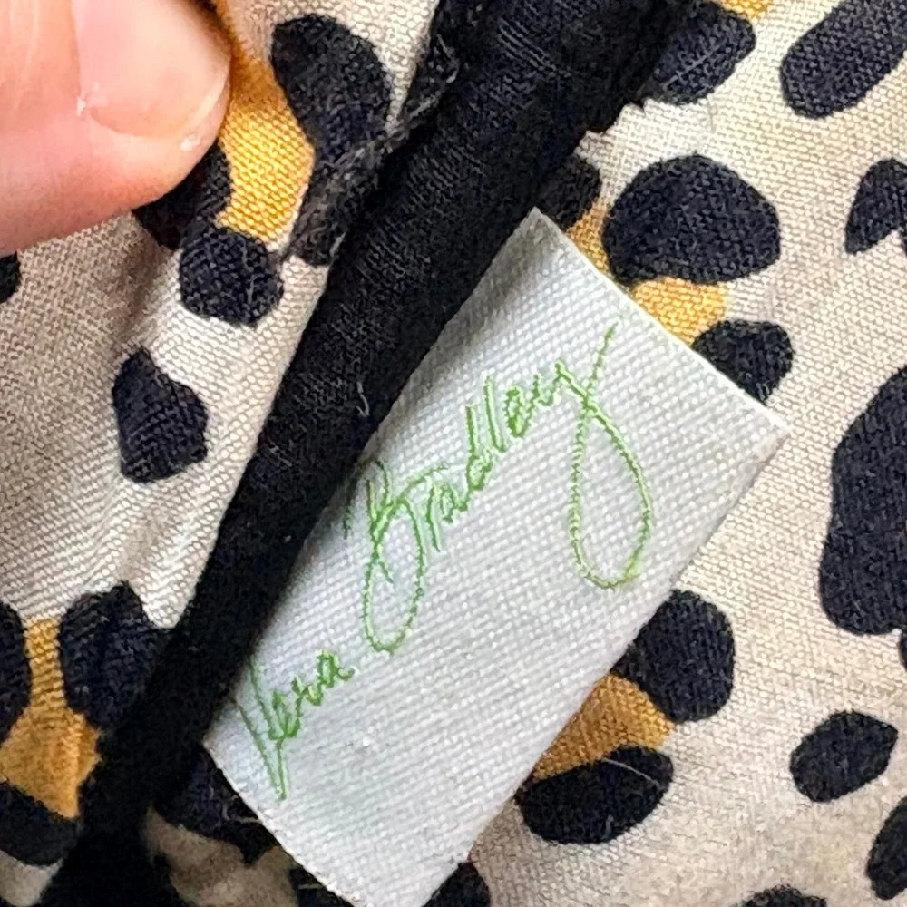 Vera Bradley Quilted Black‎ Crossbody Bag Leopard Print Lined Zip Front Pocket